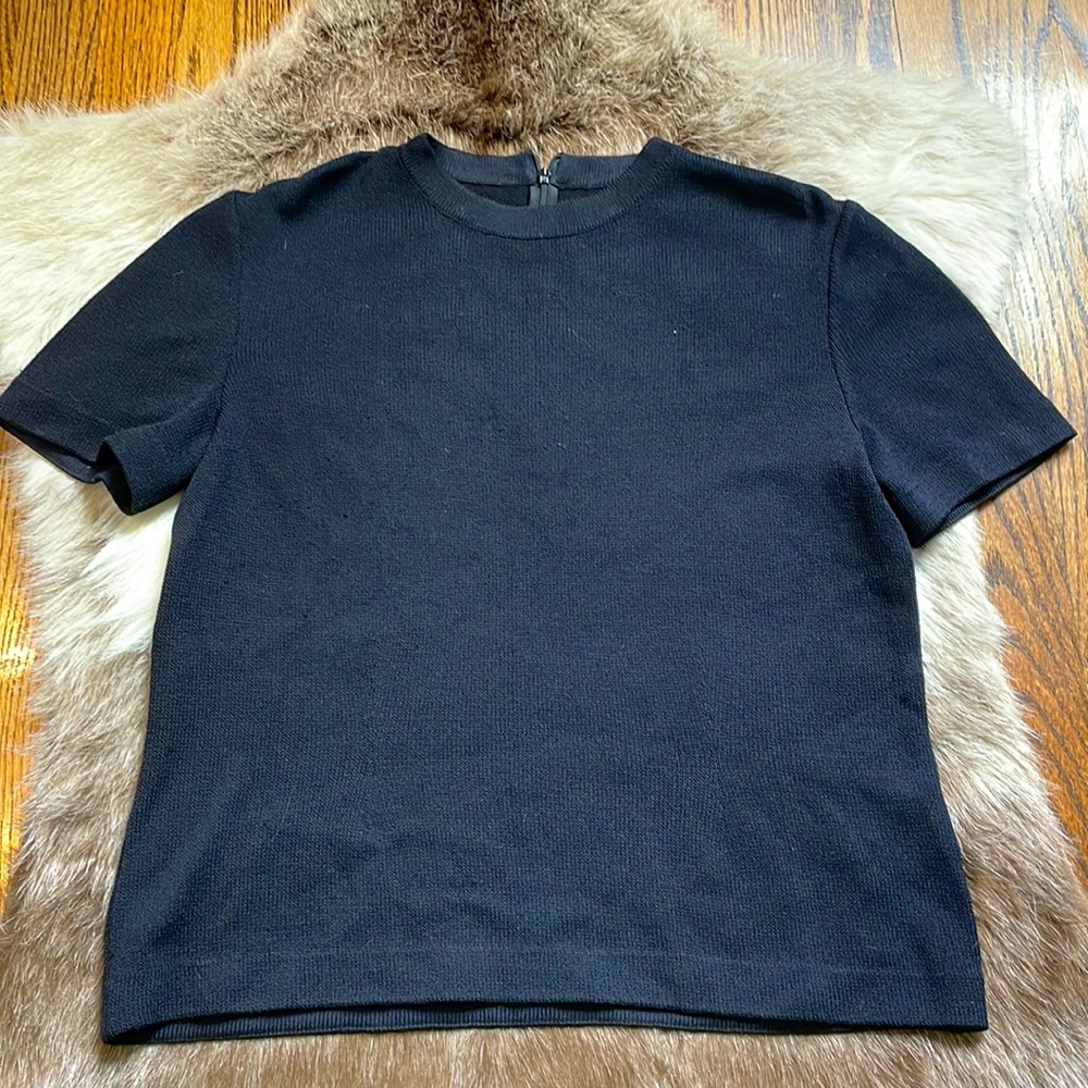 ST. JOHN black knit top